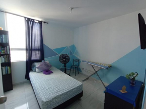 Cuarto en Villas de la Candelaria-Cerca a la Terminal de Transportes